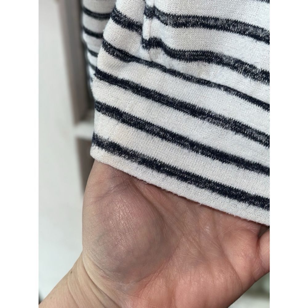 A New Day Women’s Size XS White & Black Striped Pullover Preppy Sweater Hoodie - Picture 7 of 10